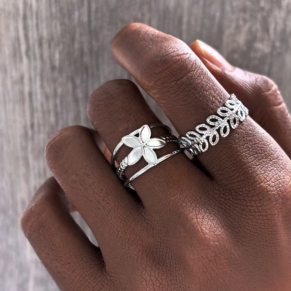 זוג טבעות פרחים