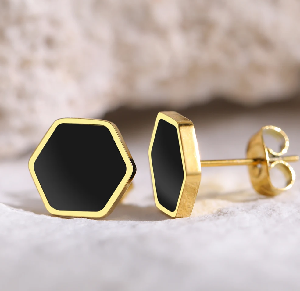 עגיל משושה שחור