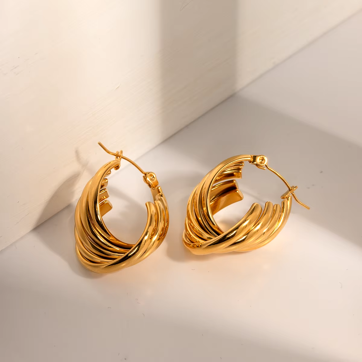 עגילים מעוצבים קלרה