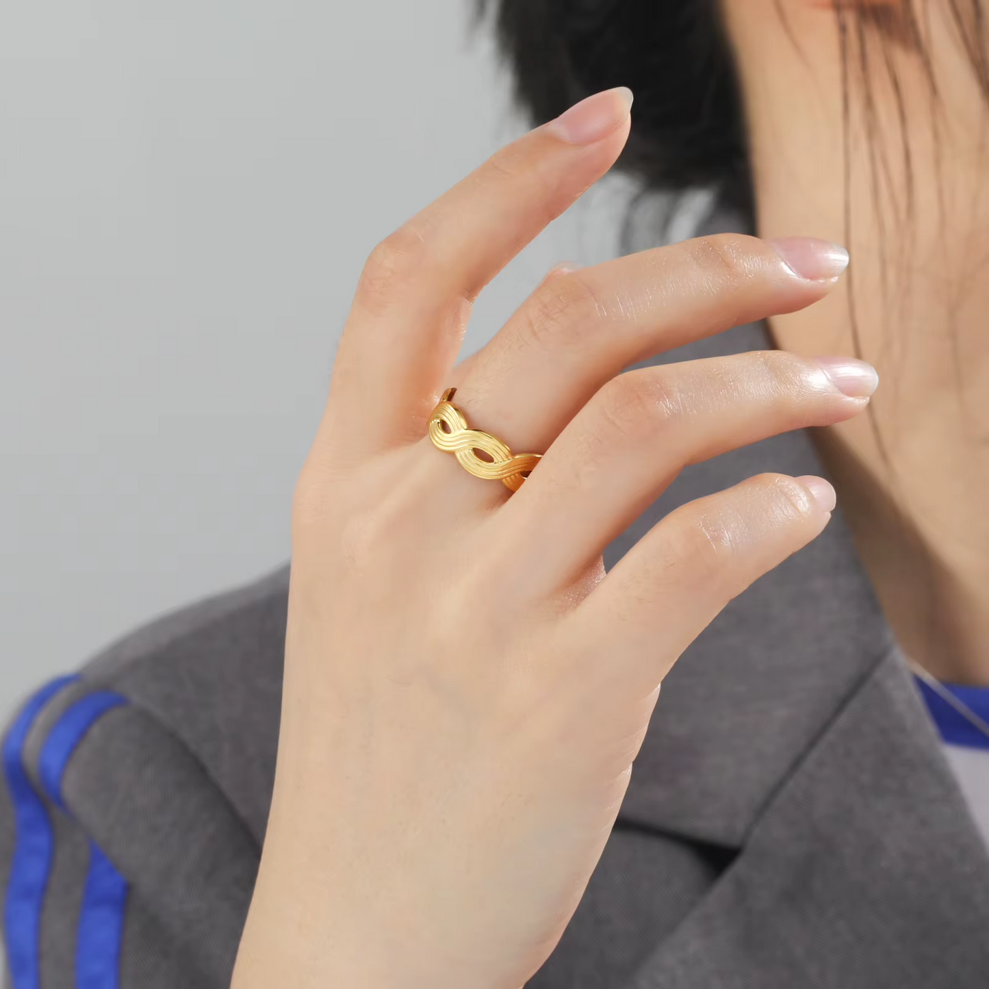 טבעת פתוחה צמה