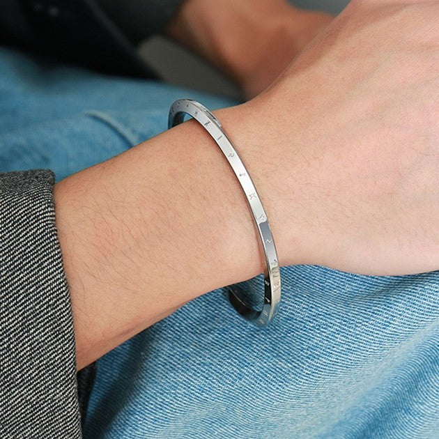 צמיד קשיח אורלנדו